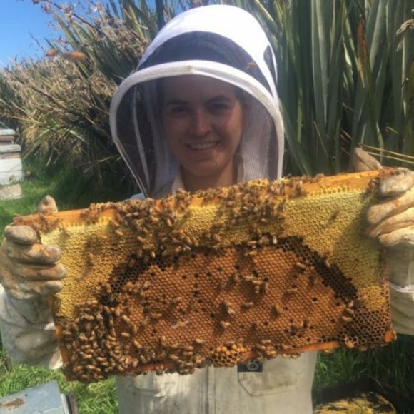 Meet your Posher, Angela - Picture 1 of 1